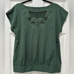 Banana Republic Green Lace Appliqué Top - Size M